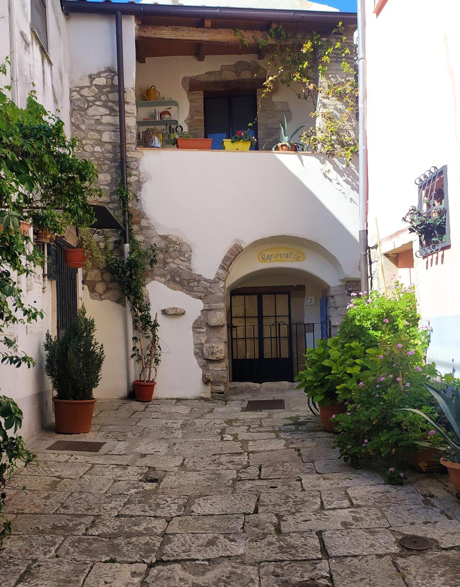 Capovalle B&B Venosa Buitenkant foto